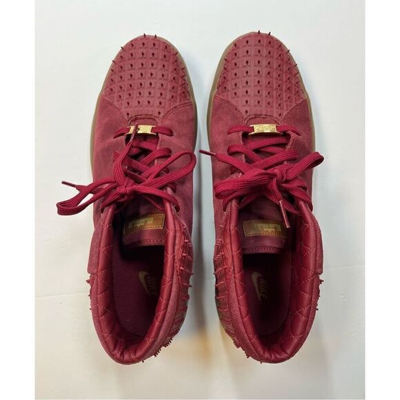 Nike LeBron 13 Lifestyle Cavaliers Team Red Gold Emblem Shoe 806396-600 Size 11 - Picture 8 of 10